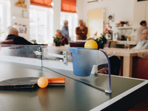 17 04 2023 Buurtpunt Karnemelksloot Bewoners Samen Huiskamer Ping Pong Tafeltennis Spelletje
