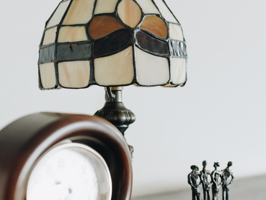 13 04 2023 Floravita Zorgpartners Closeup Details Lamp Klok