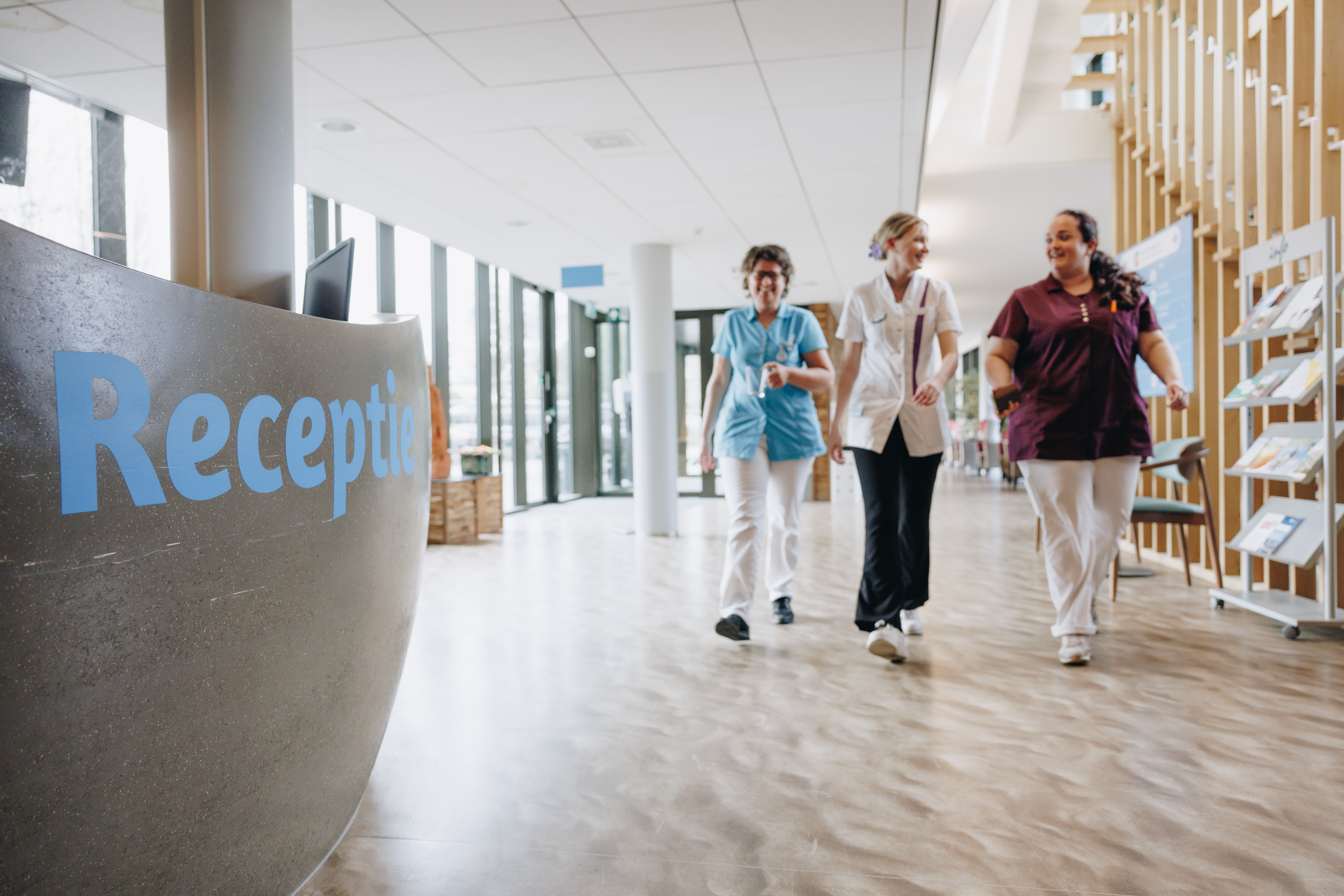 18 04 2023 Zorgpartners De Hanepraij Medewerkers Interactie Receptie