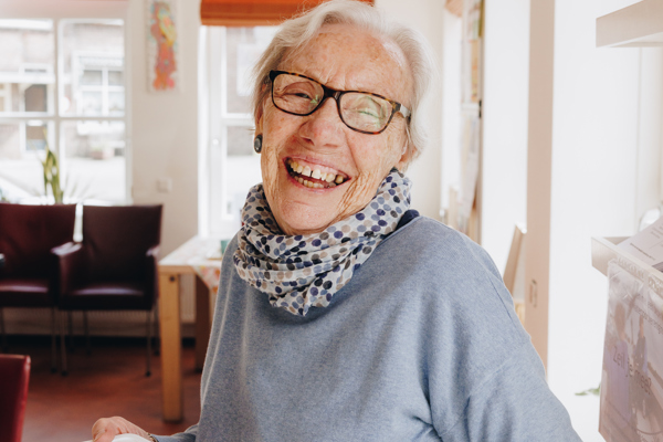 17 04 2023 Buurtpunt Karnemelksloot Lachen Bewoner Huiskamer