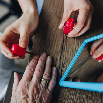 13 04 2023 Floravita Zorgpartners Verzorging Nagelslakken