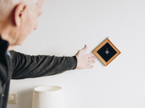 17 02 2023 Zorgpartner Slothoven Bewoner Koninklijk Onderscheiding Wijzen