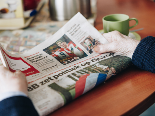 17 02 2023 Zorgpartner Slothoven Bewoner Krant Voorpagina